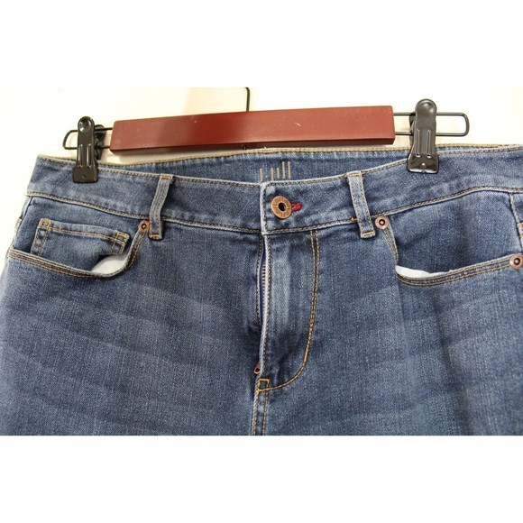 J JILL medium washed Blue Stretch Denim Authentic Fit Slim Boot Cut Jeans size 6 - Picture 4 of 12